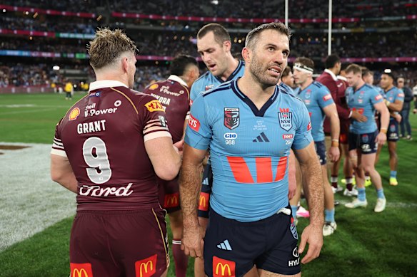 James Tedesco e os Blues deixaram o campo decepcionados após uma seqüência de seis derrotas consecutivas contra o Melbourne.
