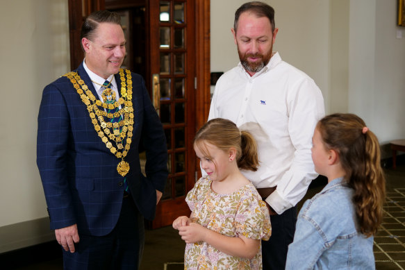 Of the 1200 new Australians welcomed as citizenship ceremonies on Saturday almost half were former Kiwis.
Former Kiwi Jole McPhee and daughters Charlottee and Georgia - originally from Invercargill - now call Australia, home.