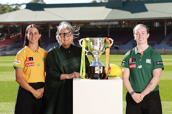 Chloe Molloy (Australia), AFL commissioner Gabrielle Trainor, and Paris McCarthy (Ireland) ahead of the Australia v Ireland clash on Saturday.