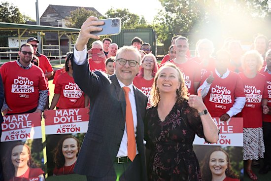 Prime Minister Anthony Albanese and Mary Doyle, Labor’s candidate for Aston, at Bayswater Bowls Club last month.