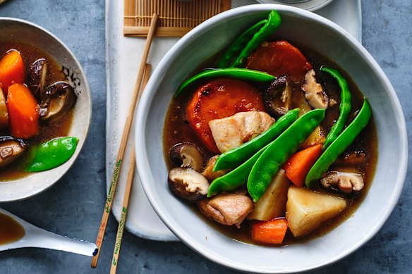 Japanese-style braised chicken stew.