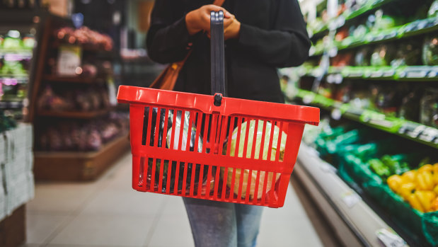 Australians spent less on daily costs in September compared to August, suggesting shoppers are holding back. 