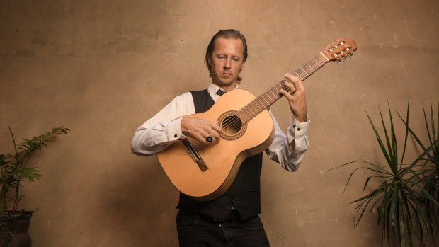 Flamenco guitarist Damian Wright embraces a wider interpretation of his pieces.