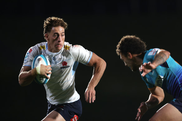 Mark Nawaqanitawase scores for the Waratahs in their tight win over Moana Pasifika.