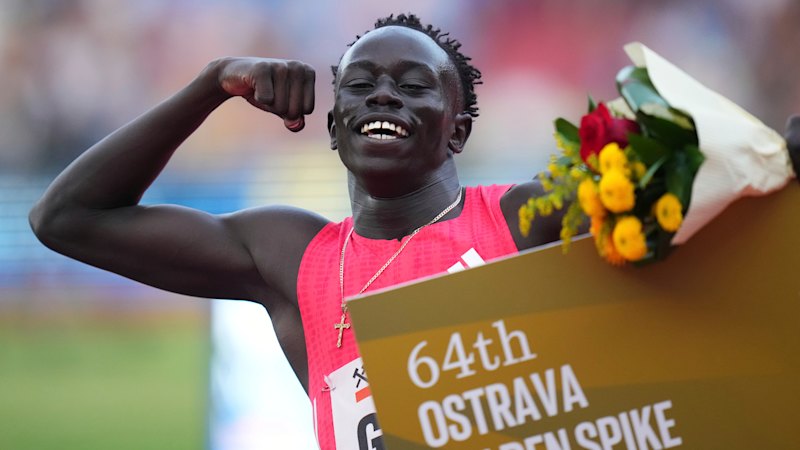 Gout Gout flies to new Australian record in his first European race