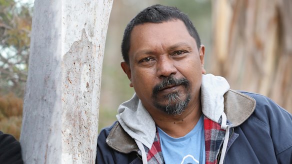 First act of reconciliation between Indigenous Australians and Cook ...