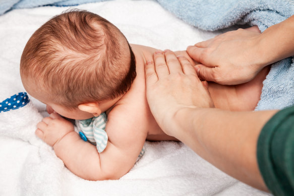 The Chiropractic Board of Australia has reintroduced a ban on practitioners manipulating babies’ spines.