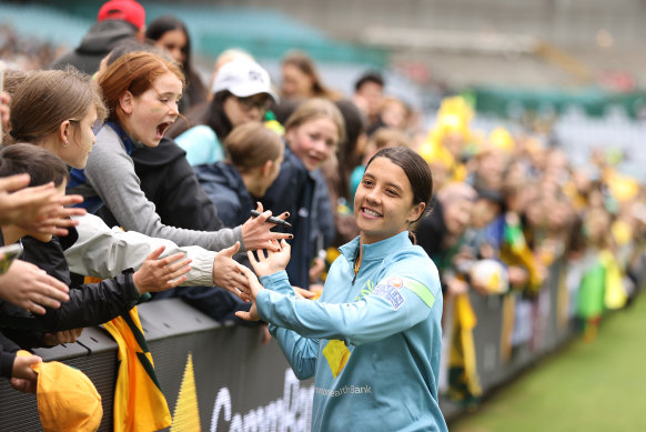 Sam Kerr greets fans after the Matildas’ last match at Accor Stadium against the United States in 2021.
