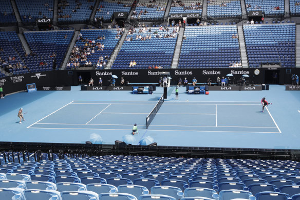 A sparse crowd at Rod Laver Arena for Serena Williams’ clash with Anastasia Potapova.