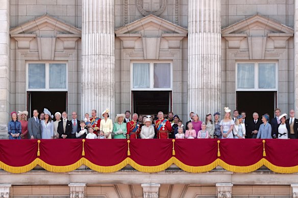 Compared to this 2019 turnout, Buckingham Palace balcony appearances have been slimmed down in more recent years.