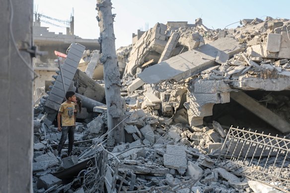 Despite the announcement of a ceasefire, Israel has continued to strike targets in Gaza.
