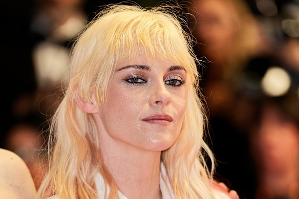 Kristen Stewart in Cannes for the premiere of The Chronology of Water: ″⁣There are certain pieces that unlock you.″⁣