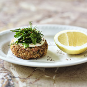 Spanner crab cake. 