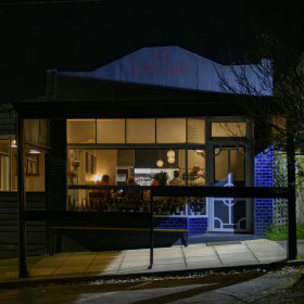 Outside the Hepburn Springs restaurant.