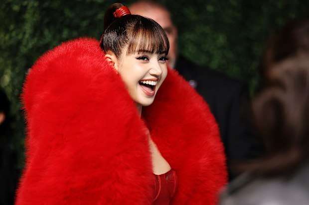 LISA 将于 2026 年 9 月 27 日在加利福尼亚州洛杉矶孔雀剧院出席 2026 年 MTV 音乐录影带大奖 (VMA)。