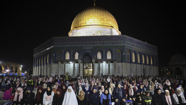 Jordan demands Israel stop ‘barbaric’ attacks on mosque