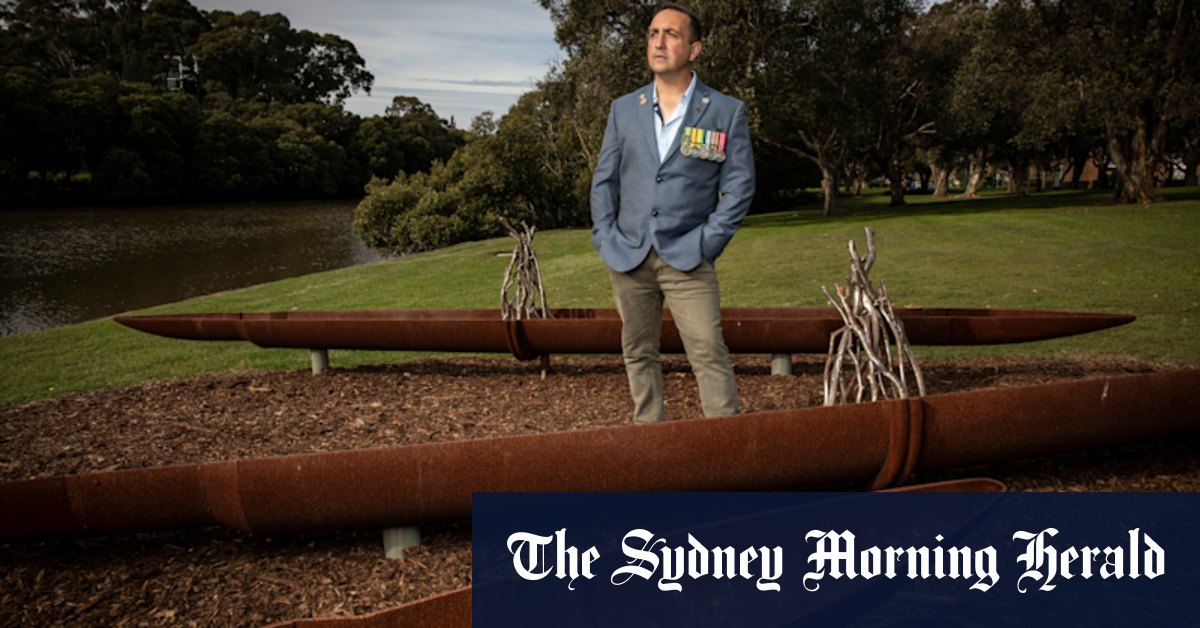 'The only way forward': the bullet-shaped canoes that tell the story of two wars - Vimarsana News