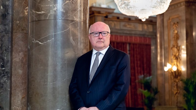 Brandis names public service veteran as acting State Library boss amid overhaul