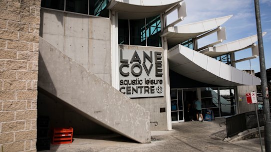 The 50-metre outdoor pool at Lane Cove Aquatic Centre has been closed.