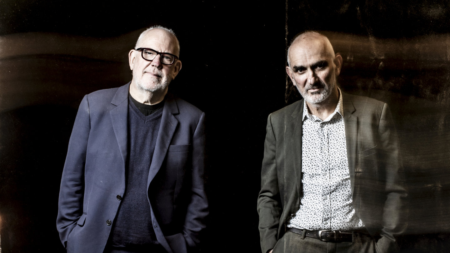 Musician Paul Kelly Channels Sinatra S Ghost In Melbourne Lockdown