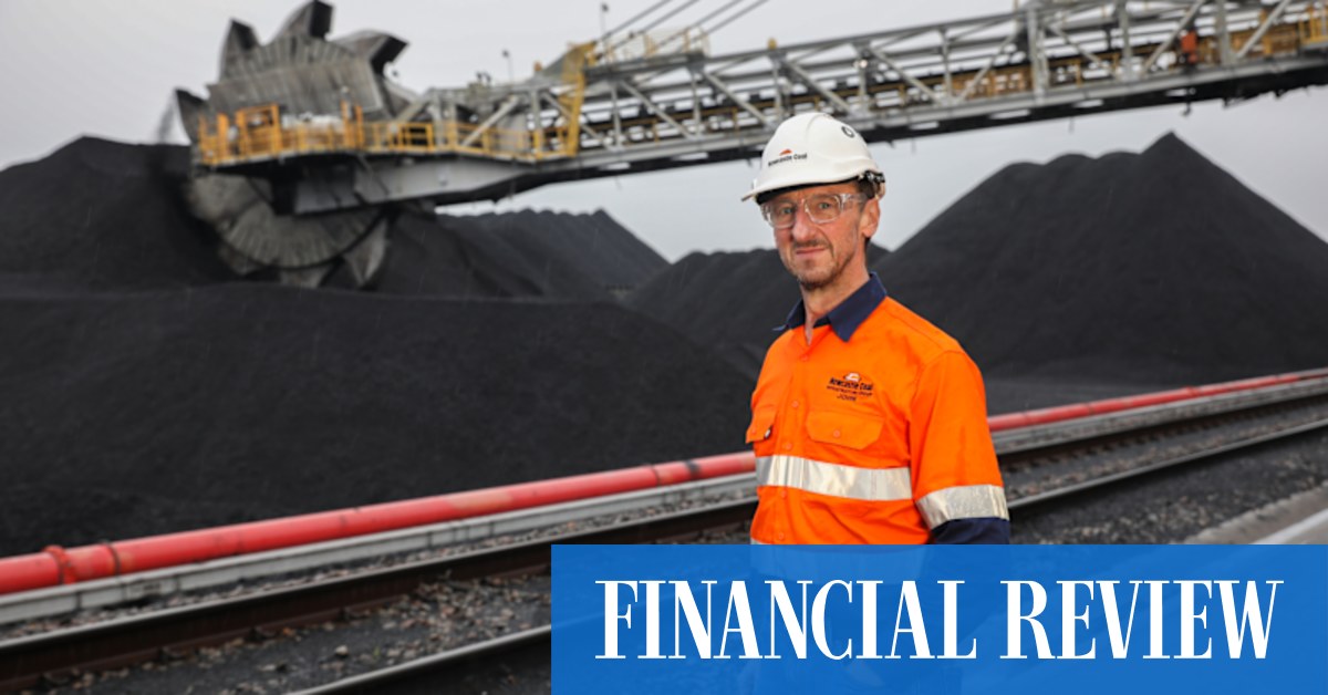 afr.com - Peter Ker, Ryan Cropp - Climate urgency fades as investors rediscover carbon
