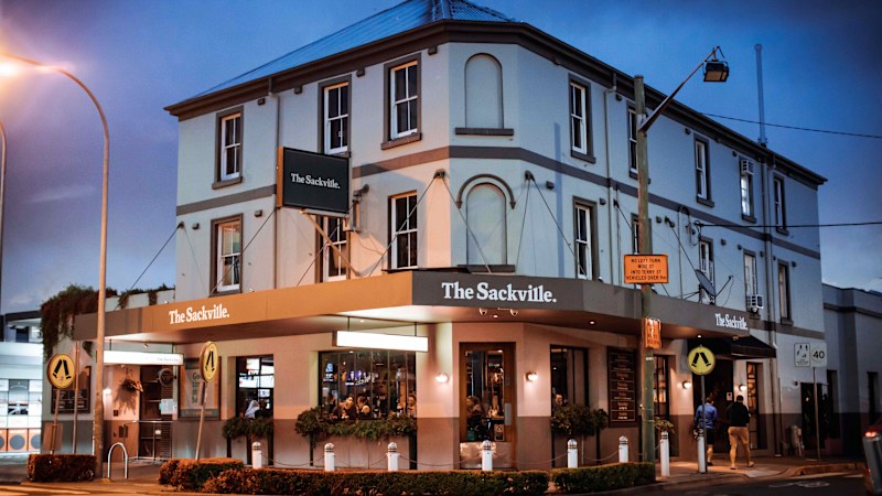 Justin Hemmes snaps up Sydney pub from the Fairfax family for $50m