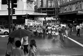 Protestors calling for abortion law reform march to Sydney Town Hall,  November 20, 1971.