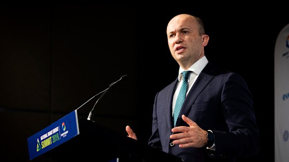 Environment Minister Matt Kean says Sydney's bushfires and smoke must be a catalyst for change. 