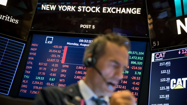 Stronger-than-expected results from retail giants pushed Wall Street higher. 