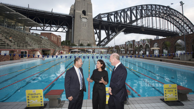 Treasurer Josh Frydenberg visited the pool with the mayor of North Sydney, Jilly Gibson, and North Sydney MP Trent Zimmerman during a campaign stop on Tuesday.