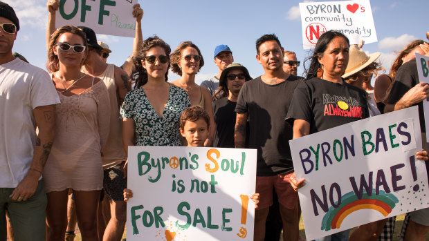Byron Bay locals want the Netflix show Byron Baes to be shut down.