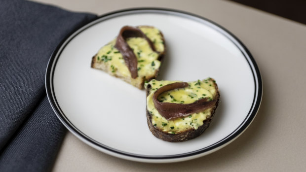  The Cantabrian anchovy on sourdough with a thick layer of chive-dotted butter. 