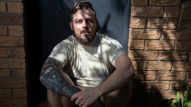 Ben Hamilton created the online community Kicking the Punt to help others who are addicted to poker machines.