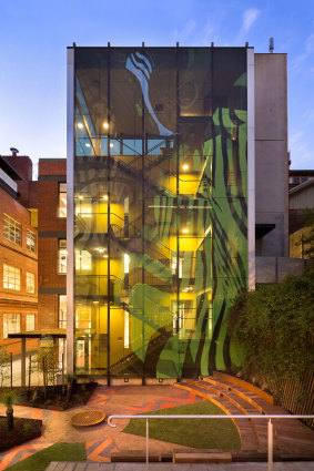 Ngarara Place at RMIT by Greenaway Architects with Charles Solomon (and artists: Aroha Groves).