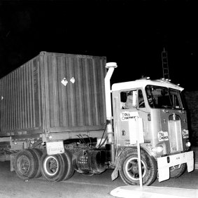A truck leaving Lucas Heights, carrying uranuim oxide, or yellow cake.