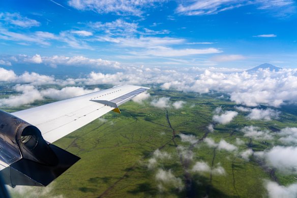 Flight Lands Unexpectedly, Leaving Traveler Unsure of the Country