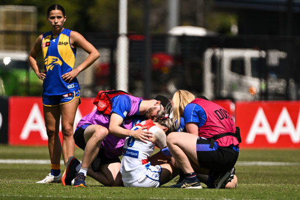 Kirsten McLeod was injured minutes into her return game. 