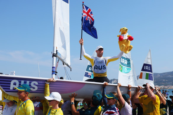 Matt Wearn goes back to back with gold in the men’s dinghy. 