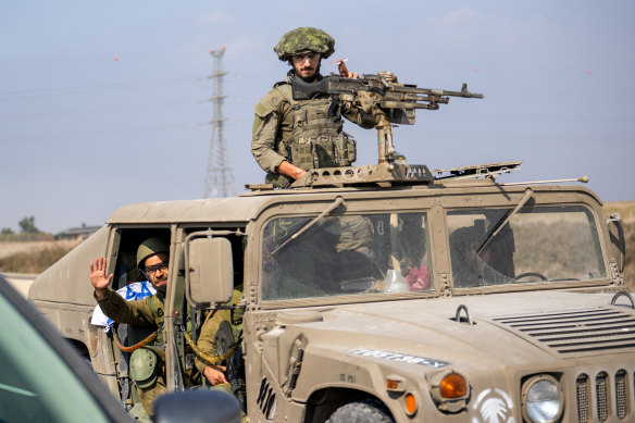 Israeli troops near Netivot, east of the Gaza Strip.