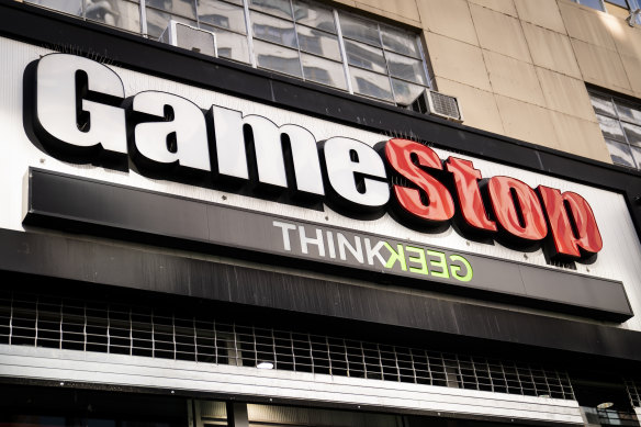 It was not just small-time investors that cashed in on GameStop’s stunning surge.