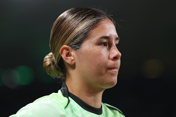 Kyra Cooney-Cross no Allianz Stadium em Sydney em 2025, antes de um amistoso contra a Coreia do Sul.