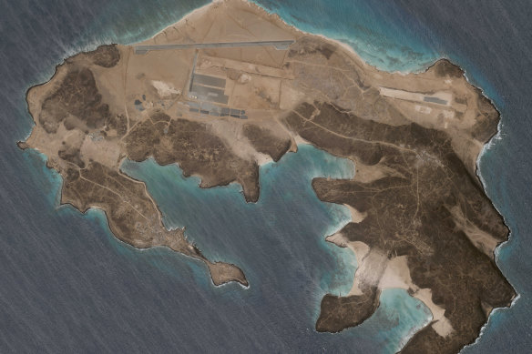 A mysterious air base is being built on Yemen’s volcanic Mayun Island. No nation has claimed it.