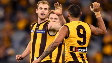 Live Afl Scores Hawks V Magpies Suns V Kangaroos