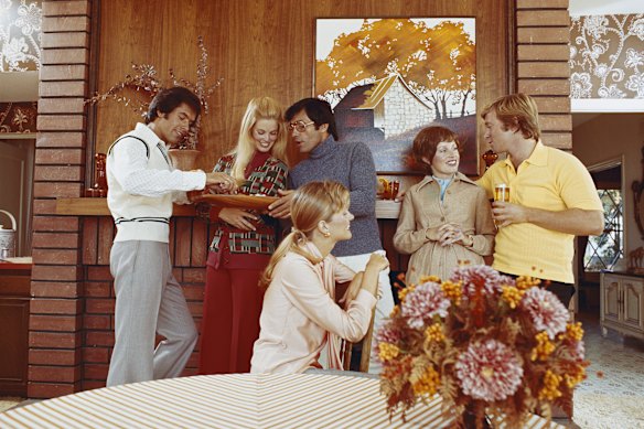 There are tricks to being a good party guest.