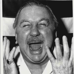 Actor Gordon Chater at the Footbridge theatre where he was appearing in the production "Corpse" (“You’ll Die Laughing”) August 13, 1986.