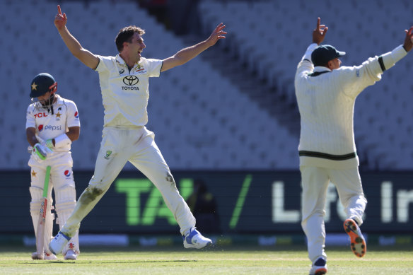 Pat Cummins appeals for an lbw decision on Pakistan’s Mohammad Rizwan during the fourth day at the MCG.