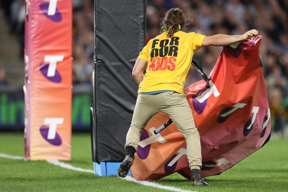 McLinden rips down the advertising.