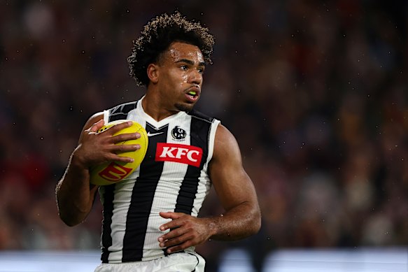 Isaac Quaynor was again subjected to boos at Adelaide Oval.