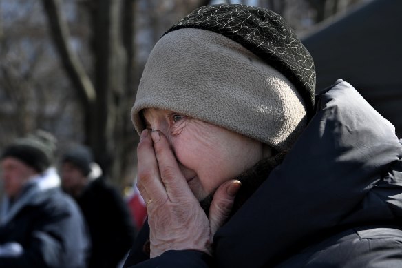 Tetyana Mudra, aged 65 years old, was photographed by The Herald and The Age’s Kate Geraghty in the moments after she was evacuated out of Irpin. Geraghty, who toured Ukraine after the Russian invasion, has also been sanctioned by Russia.