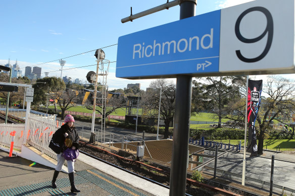 It was a long commute from Ringwood to Cheltenham involving several train connections.